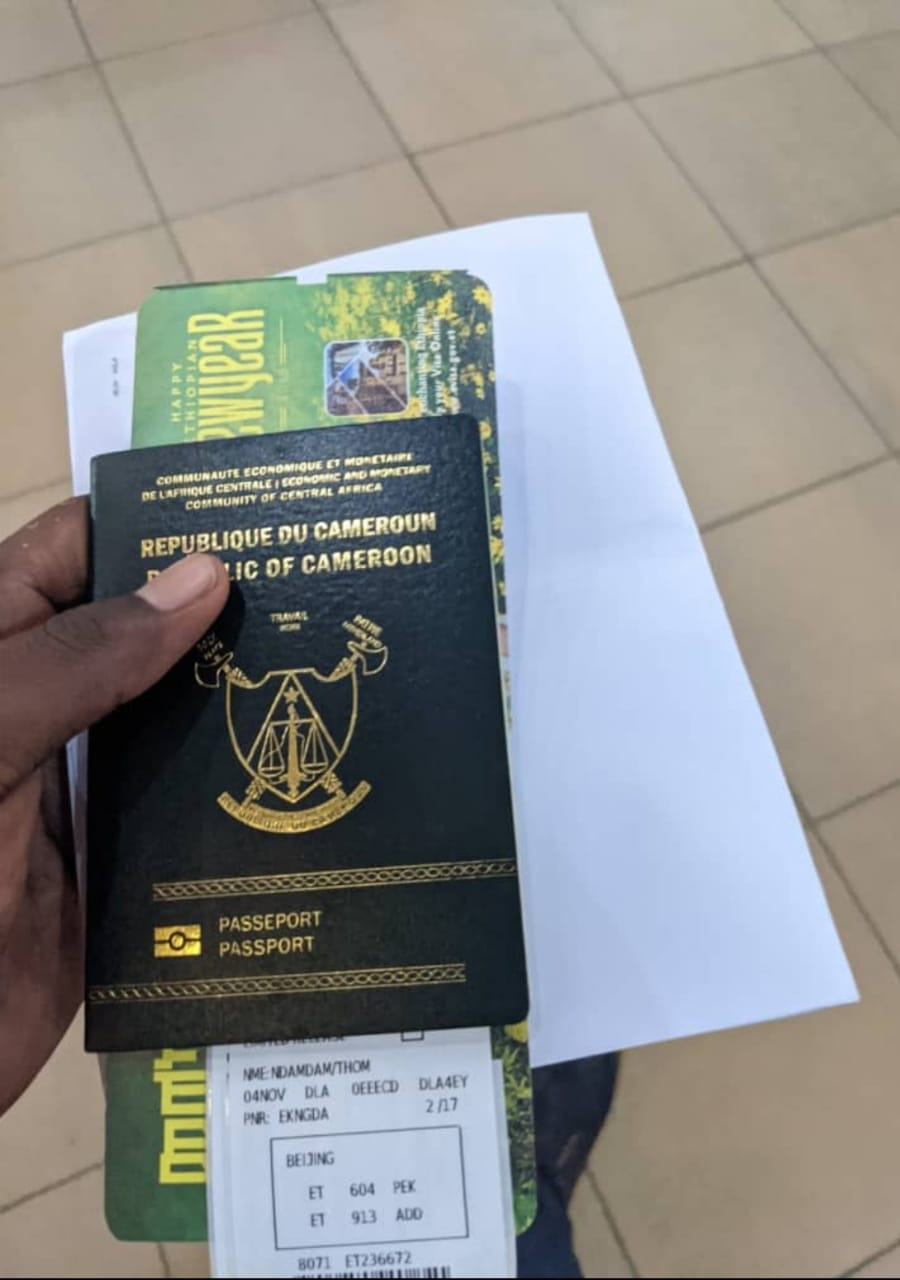 Passeport et billet avion Cameroun-Chine
